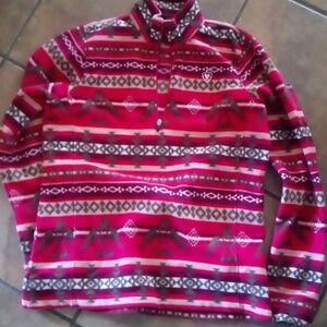 Cute size small Ariat women's shirt